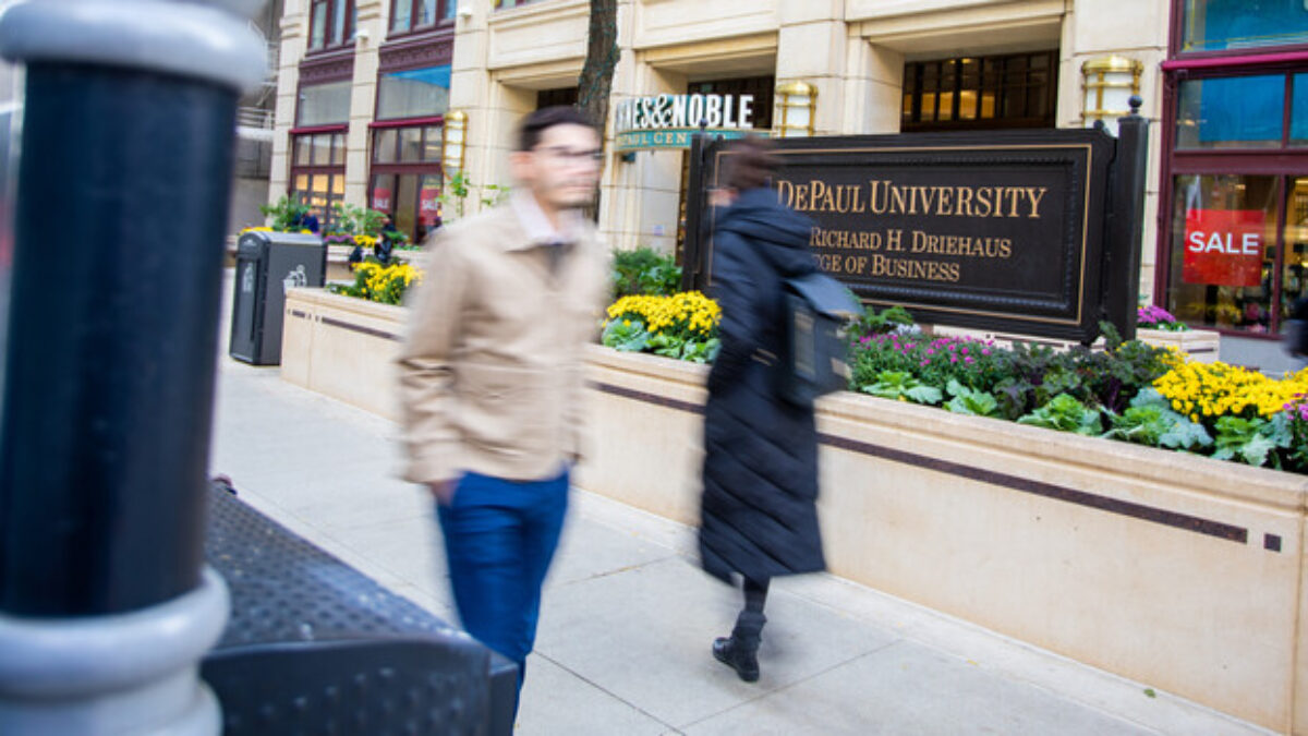 Business students find career success at DePaul University | DR Education  Consulting - Study Abroad at Universities in the UK, USA , Australia,  Canada & Europe